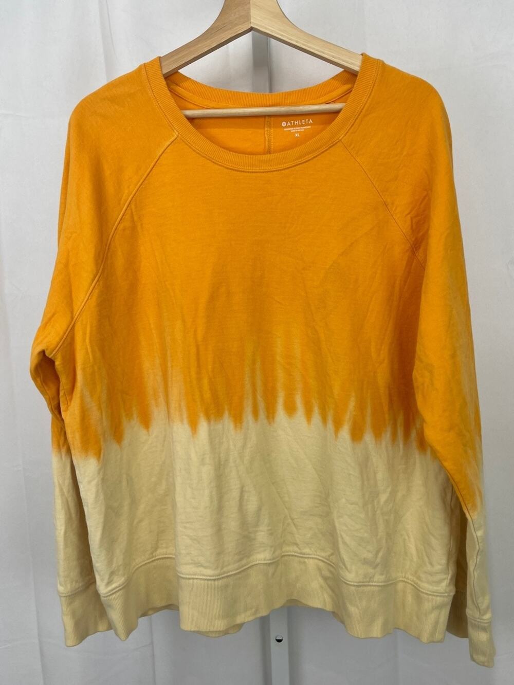 ATHLETA Sundown Dip Dye Sweatshirt Raglan Long Sleeve Abyssinian Yellow Size XL